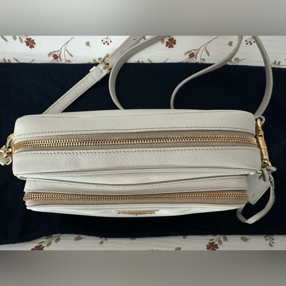 Prada camera bag - Picture 14 of 14